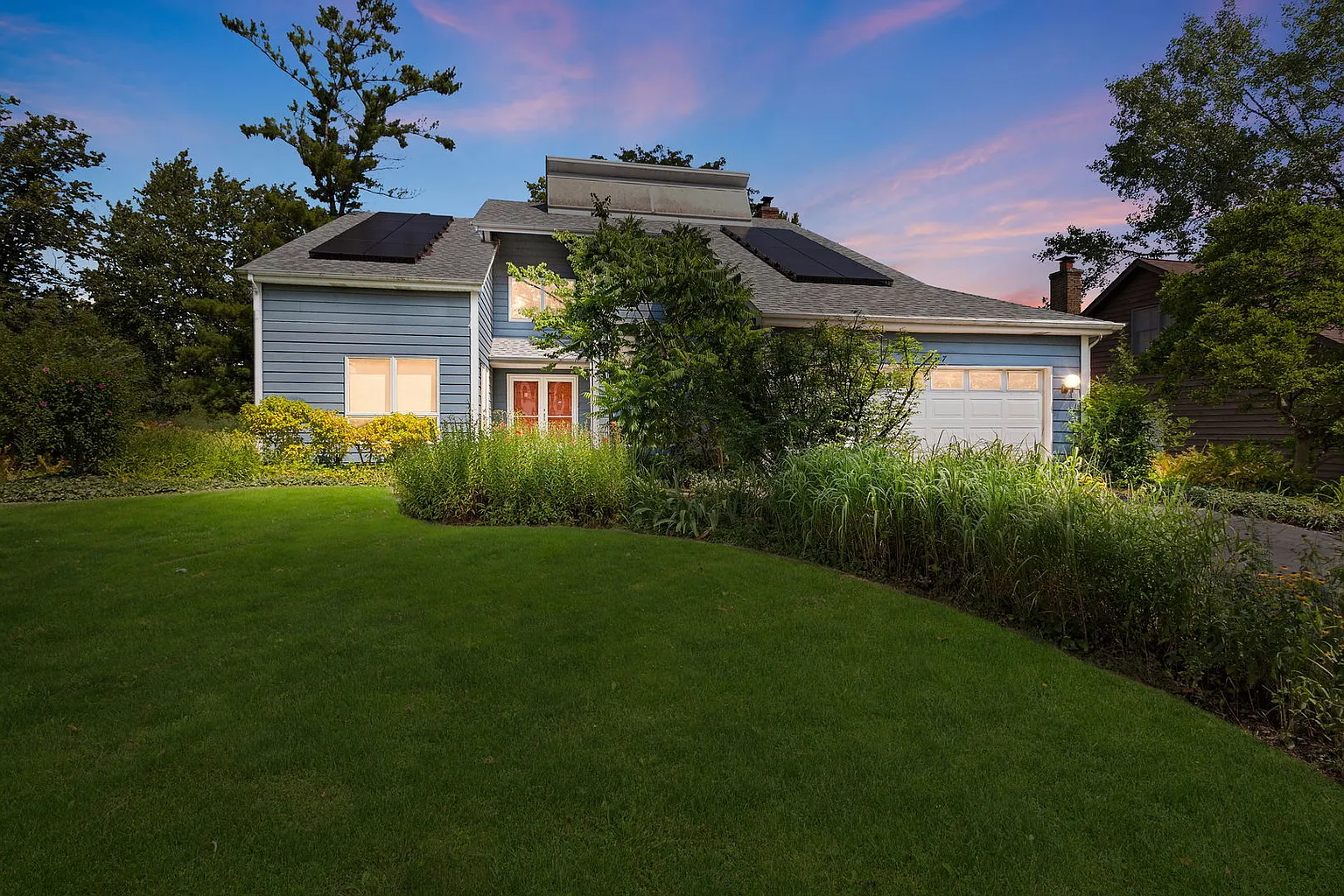 3007 Monterey Dr photo 1