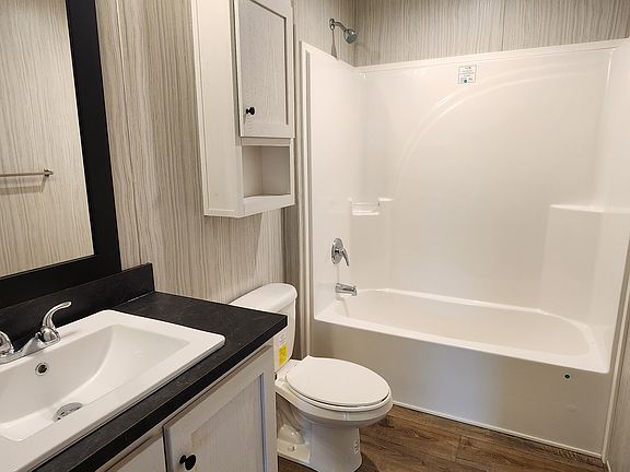 5th image of 118 Deerfield Pines Dr