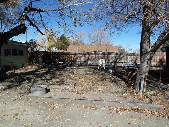 5th image of 122 Gallagher Ave