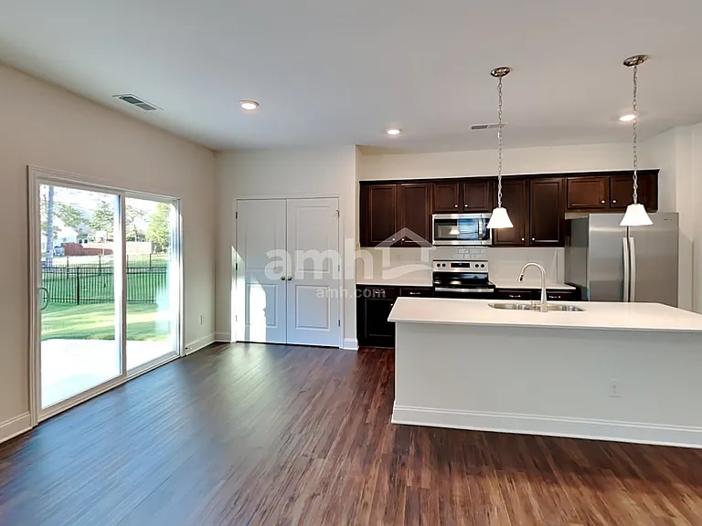 11134 Hazel Gardens Dr — Photo 4