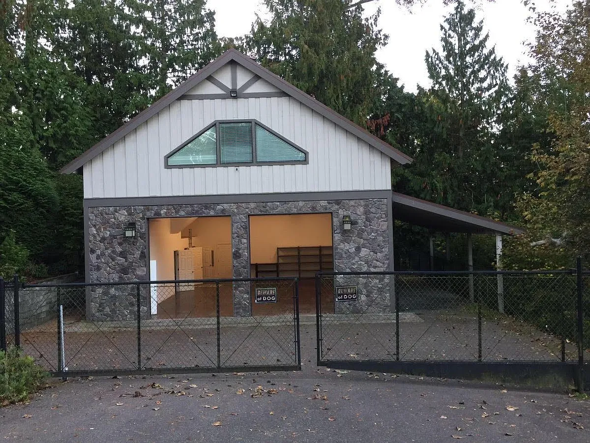 Photo 2 of 21 - 12626 88th St SE - Snohomish, WA Building Photo - 12626 88th St SE