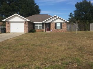6616 Woodbury Forest Dr, Milton, FL 32583