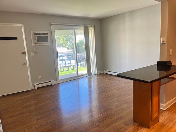 5th image of 3723 Ruby St #210-N