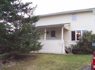 81 Hyde St, Whitney Point, NY 13862