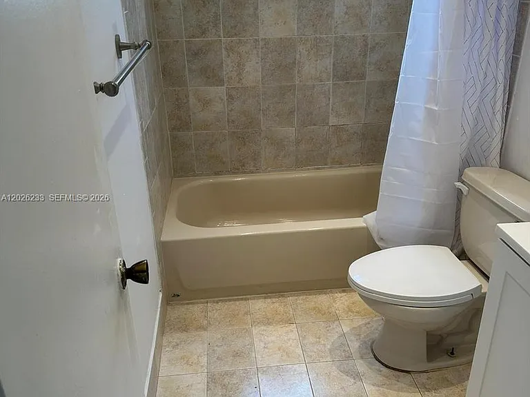 8420 SW 133rd Avenue Road 307 #307 — Photo 26