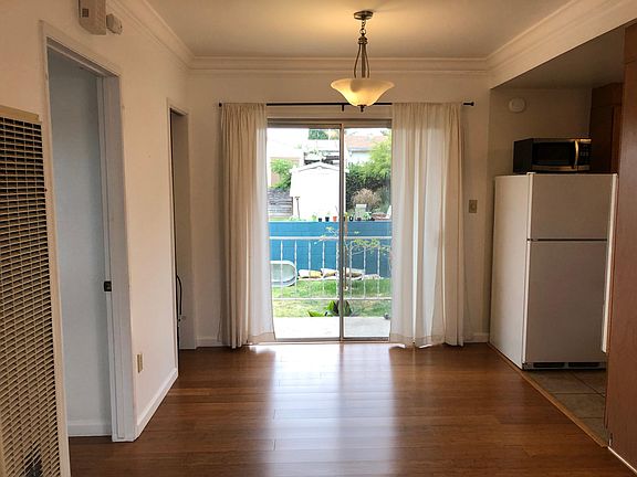 5th image of 3672 Texas St
