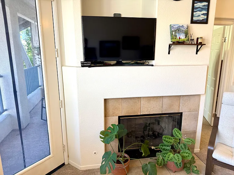 402 Bay Berry Pl — Photo 6