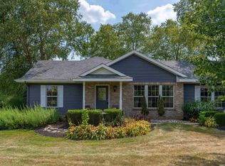 15906 Tonkel Rd, Leo, IN 46765