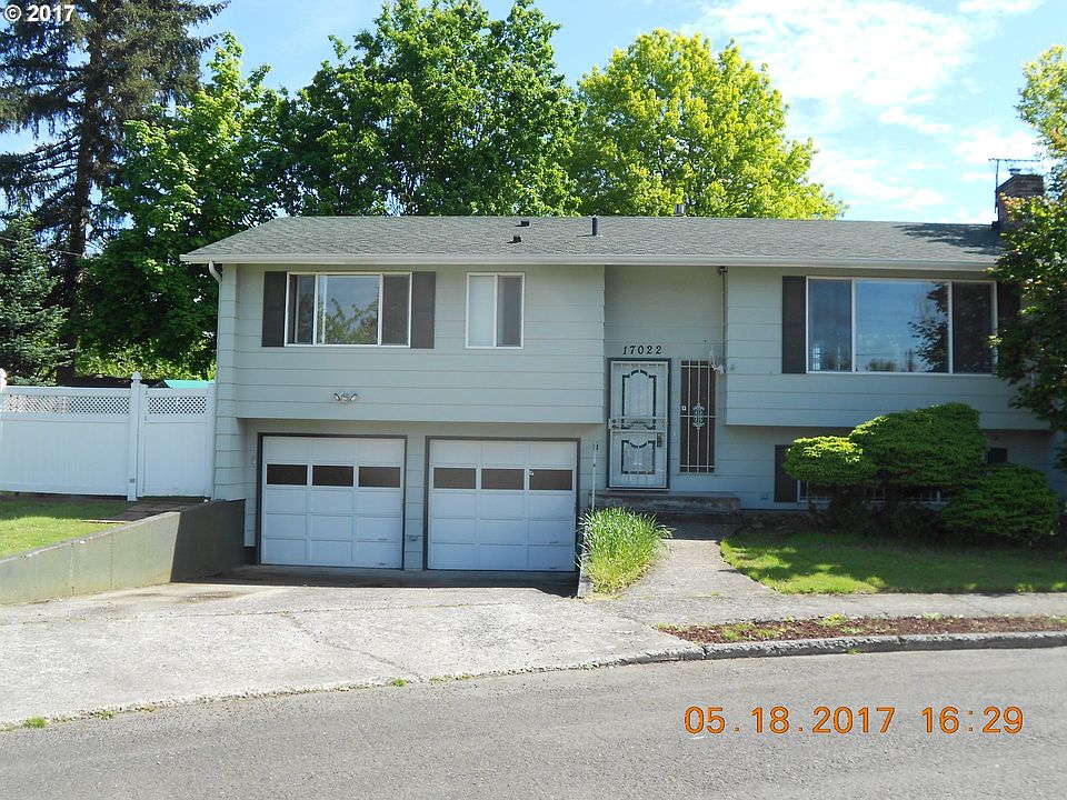 Garage/ Driveway view