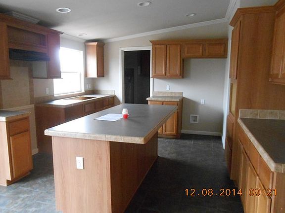 2nd image of 793 County Road 3592