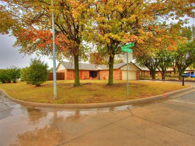 9917 S Country Club Dr, Oklahoma City, OK, 73159