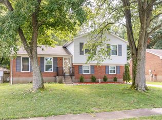 3109 Auburn Cir, Jeffersontown, KY 40299