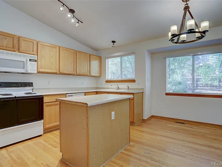 5241 S Jericho St — Photo 5