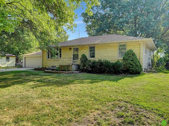 5th image of 2130 S 51st St