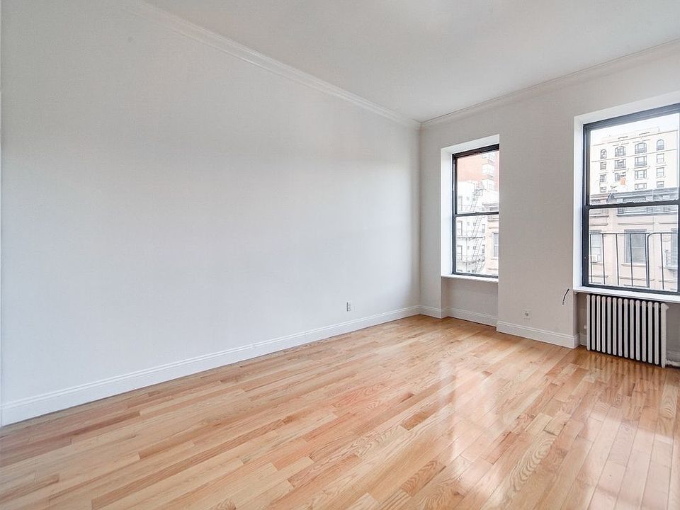 2nd image of 210 W 80th St APT 5FW