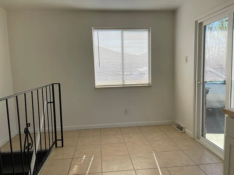 16832 E 13th Ave — Photo 11