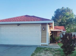 9256 Trenholm Dr, Elk Grove, CA 95758