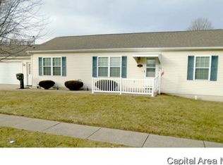 2091 McMasters Ave, Galesburg, IL 61401