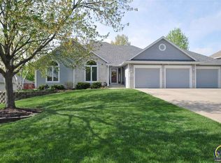 7501 SW Falcon St, Topeka, KS 66610