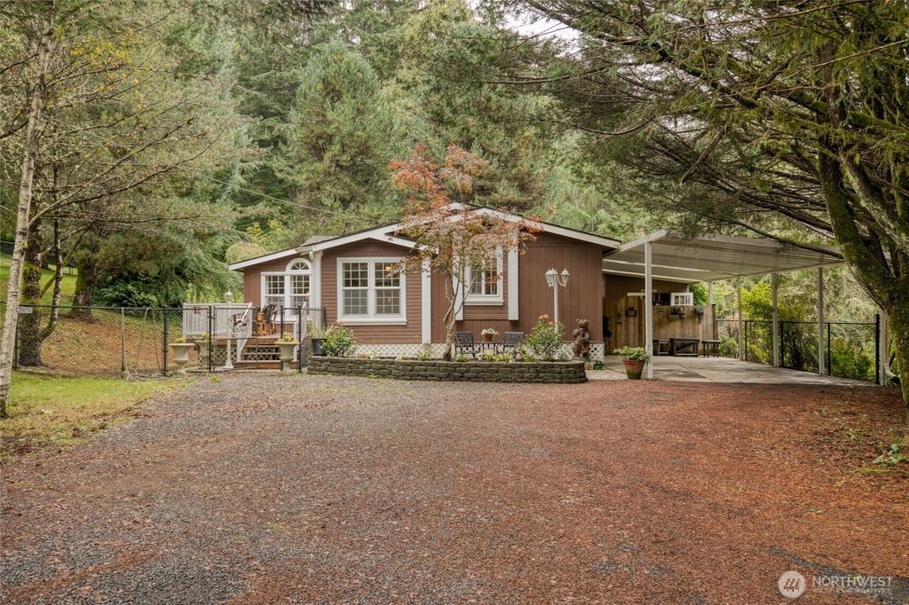 4214 Wishkah Road, Aberdeen, WA