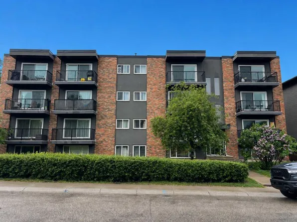 1817 E 16th St SW #103, Calgary, AB T2T 4E3
