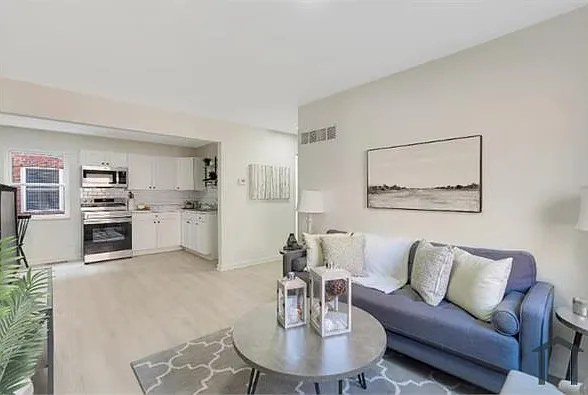 3 bed, $1,295 — Photo 3