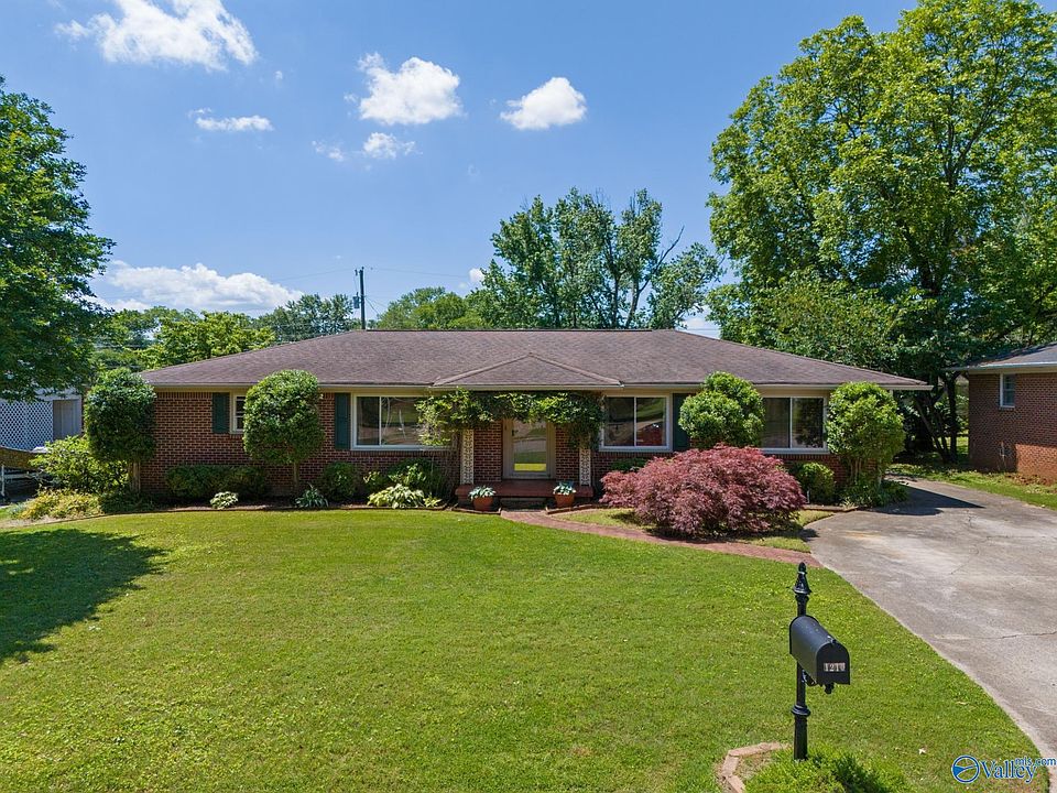 1210 Philpot Ave NE, Huntsville, AL 35811 | Zillow