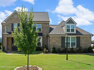 13575 Landry Ln, Olive Branch, MS 38654