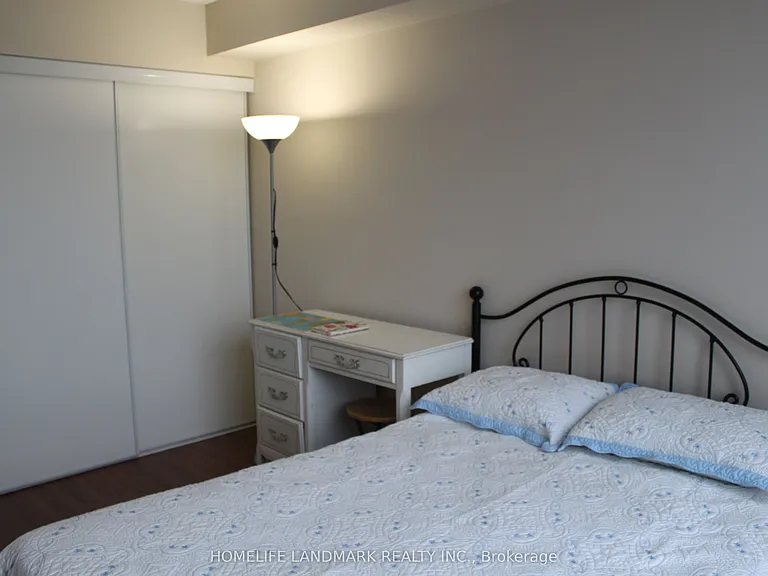 7 Bishop Ave #304 — Photo 12