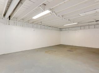 212 N Reuter Dr, Arlington Heights, IL 60005