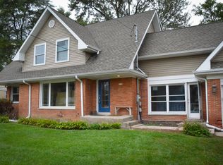 774 N Kenilworth Ave, Glen Ellyn, IL 60137