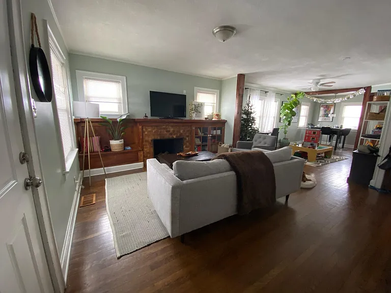 4016 Booth St — Photo 11