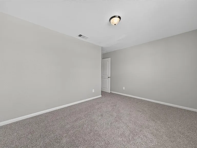 26055 Allan Poe Dr — Photo 34