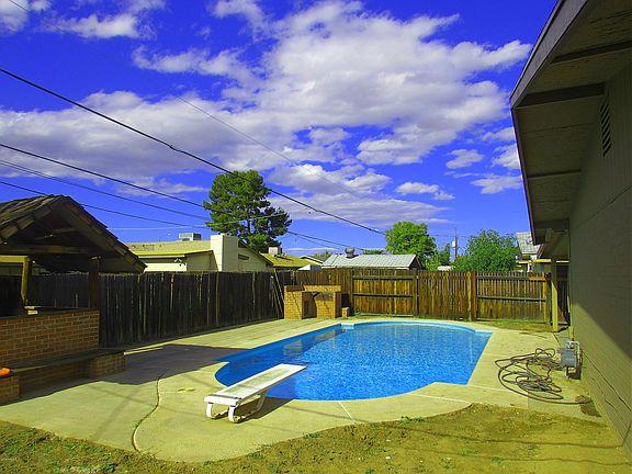 2nd image of 11408 N 24th Dr