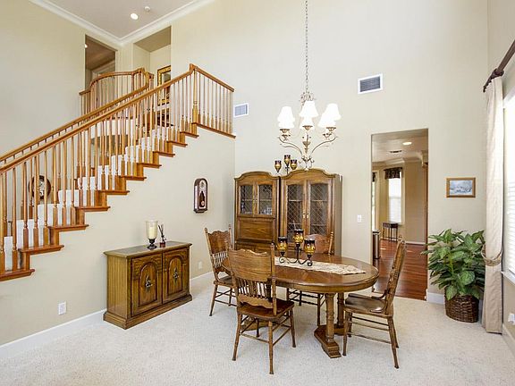 4th image of 7151 Pitlochry Dr