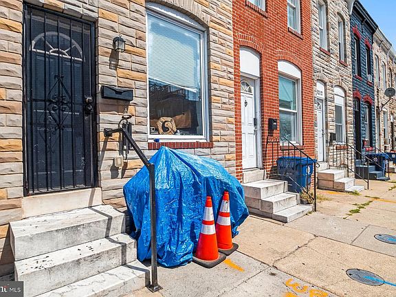 3rd image of 1216 Sargeant St