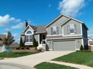 18746 W 161st St, Olathe, KS 66062