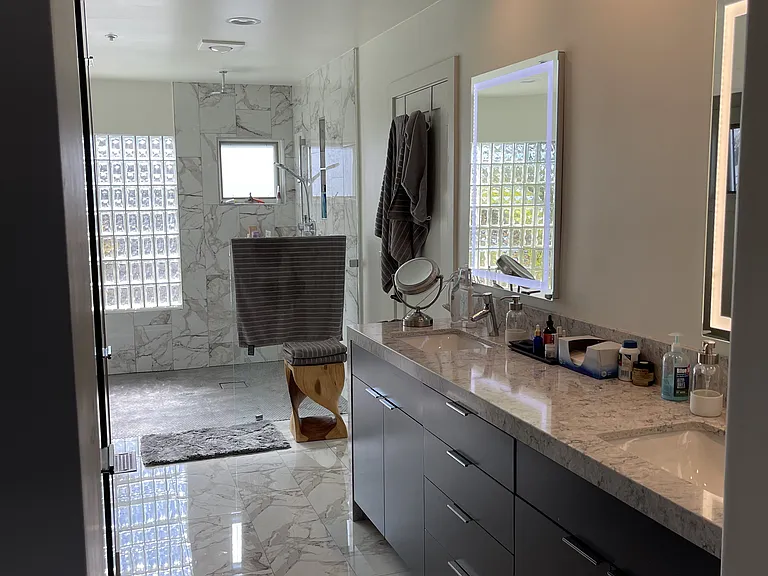2312 Cambridge Ave — Photo 50