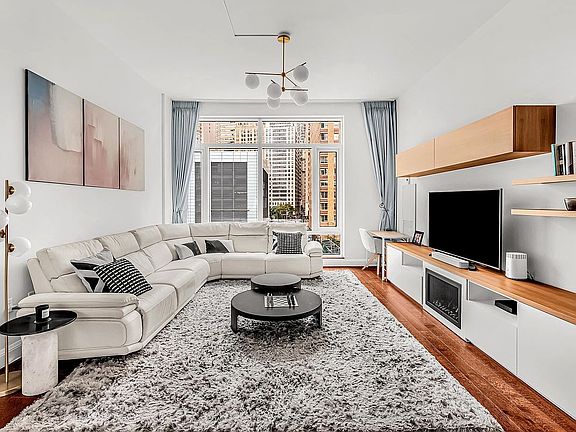 2nd image of 70 Little St W Unit 5K