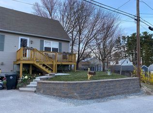 15 Pine Ave, Coventry, RI 02816