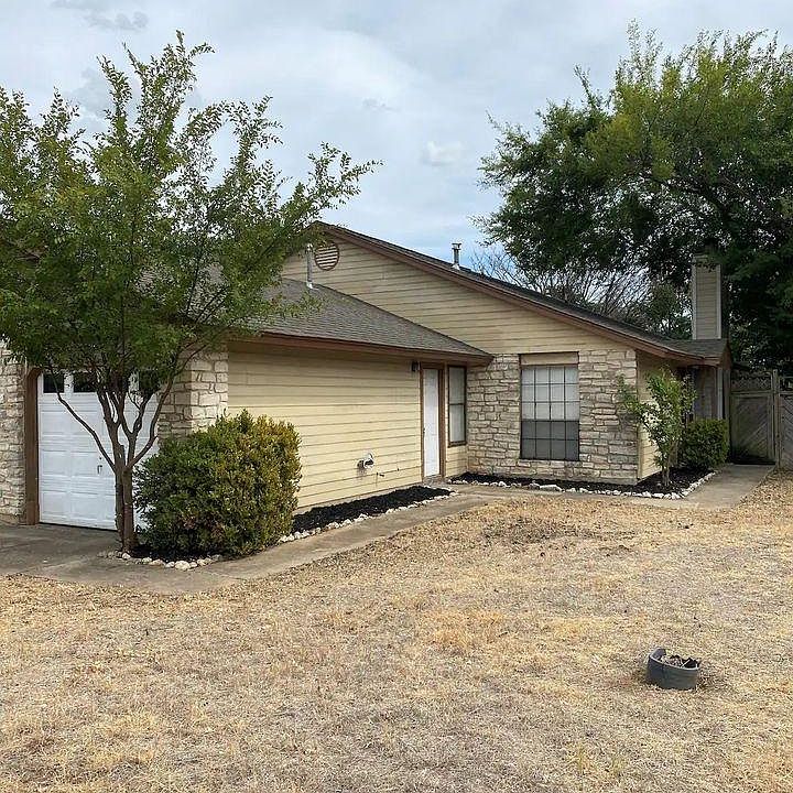 1st image of 401 Cypress Ln