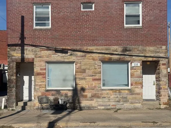110 E. Illinois, 110 E Illinois Ave #2, Carterville, IL 62918