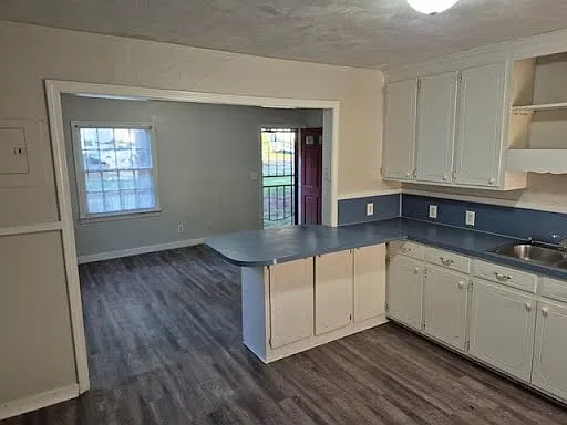 3251 Meadow Ln — Photo 9