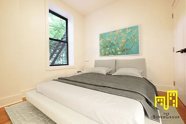 Rented by The Syper Group | media 28