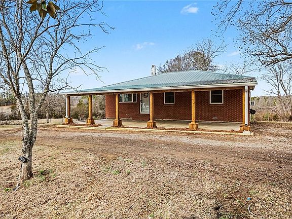 3rd image of 3216 Flat Swamp Rd