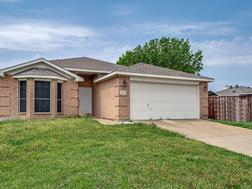 213 Port Ingleside Dr