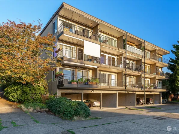 303 N 44th Street #305, Seattle, WA 98103