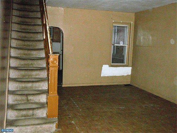 2nd image of 826 E Westmoreland St