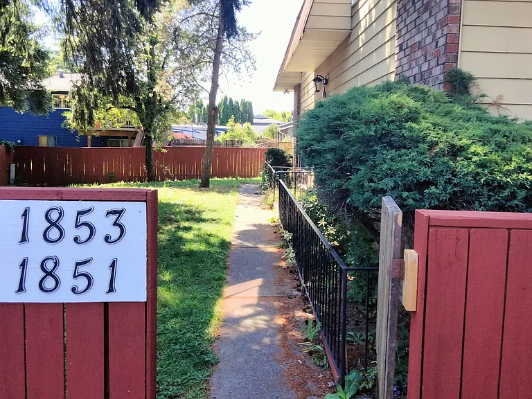 1855 SE 162nd Ave #4 — Photo 39