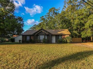 6262 Howells Ferry Rd, Mobile, AL 36618